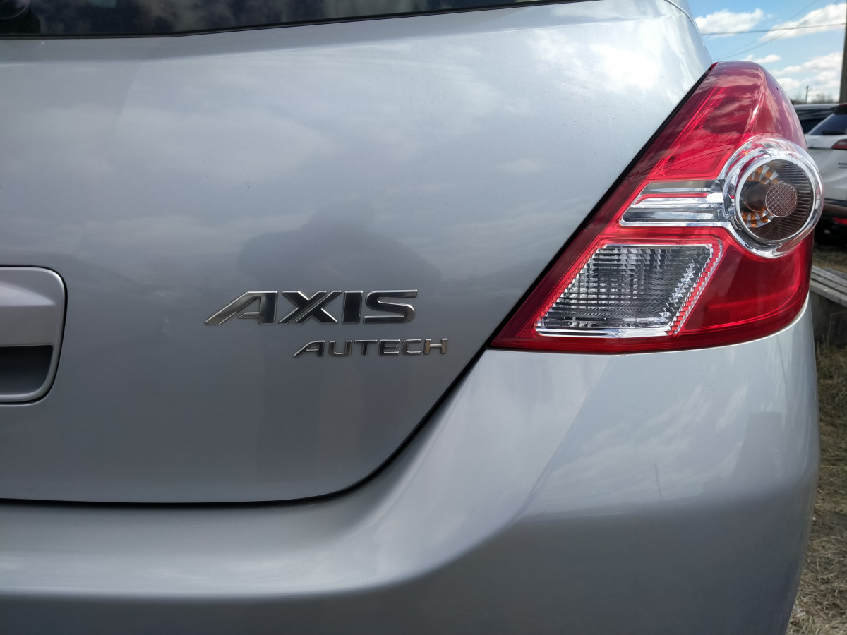 NissanTIIDA AXIS AUTECH / AutoFuji