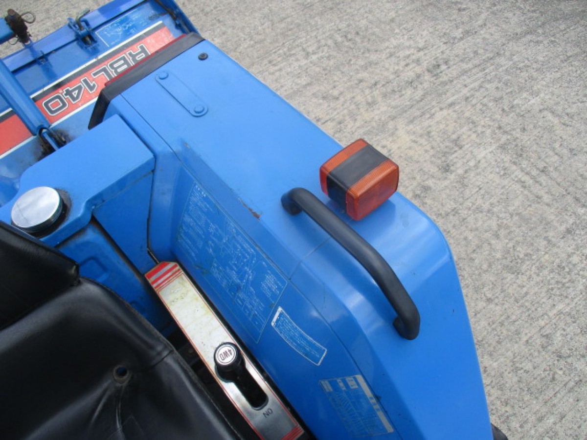 ЯПОНИЯISEKI LandLeader 215 / AutoFuji