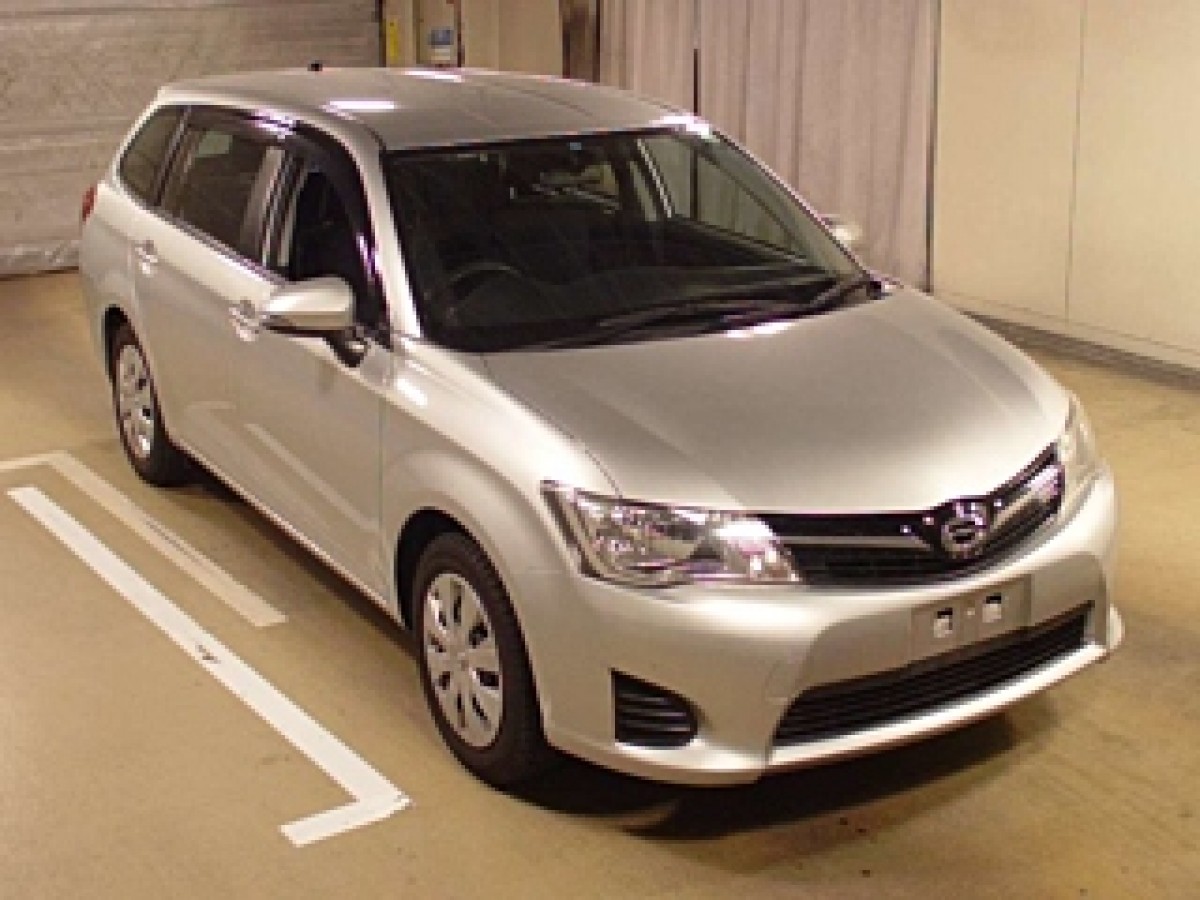 Fielder 4wd. Тойота Филдер 2014. Corolla Fielder WXB 2014. Тойота Королла Филдер гибрид белая Люкс. Ремни и ролики Тойота Филдер гибрид.