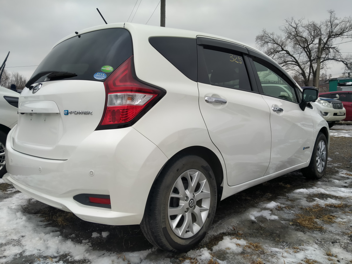 Nissan Note e-POWER X C-Gear Limited / AutoFuji
