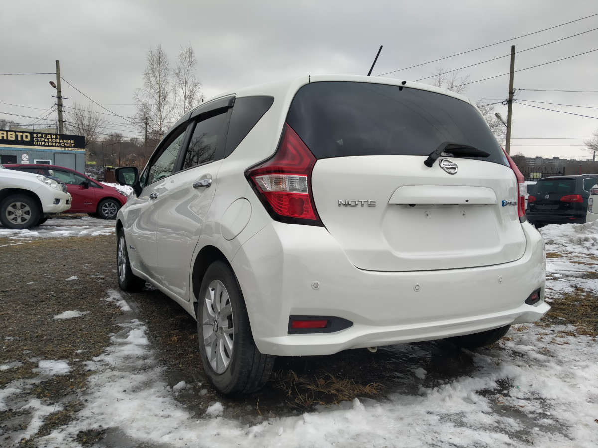Nissan Note e-POWER X C-Gear Limited / AutoFuji