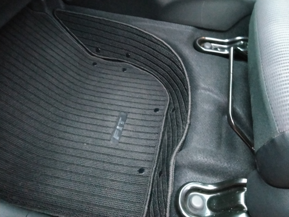 Honda Fit Hybrid L Honda Sensing  / AutoFuji