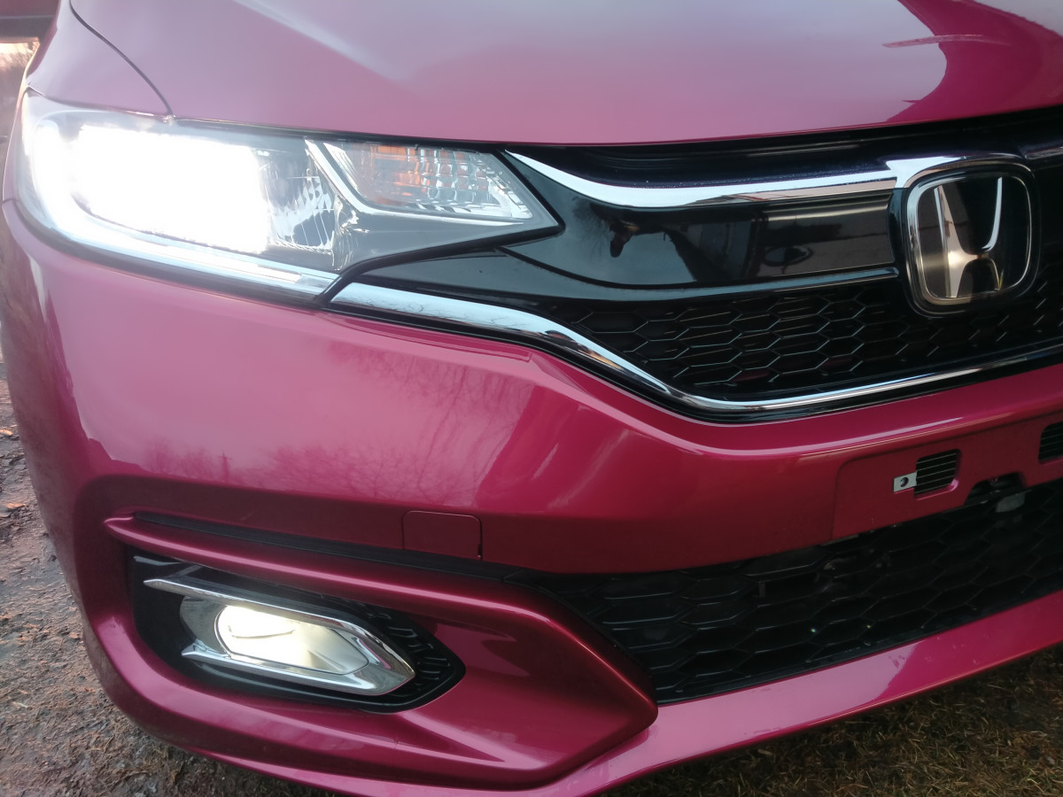 Honda Fit Hybrid L Honda Sensing  / AutoFuji