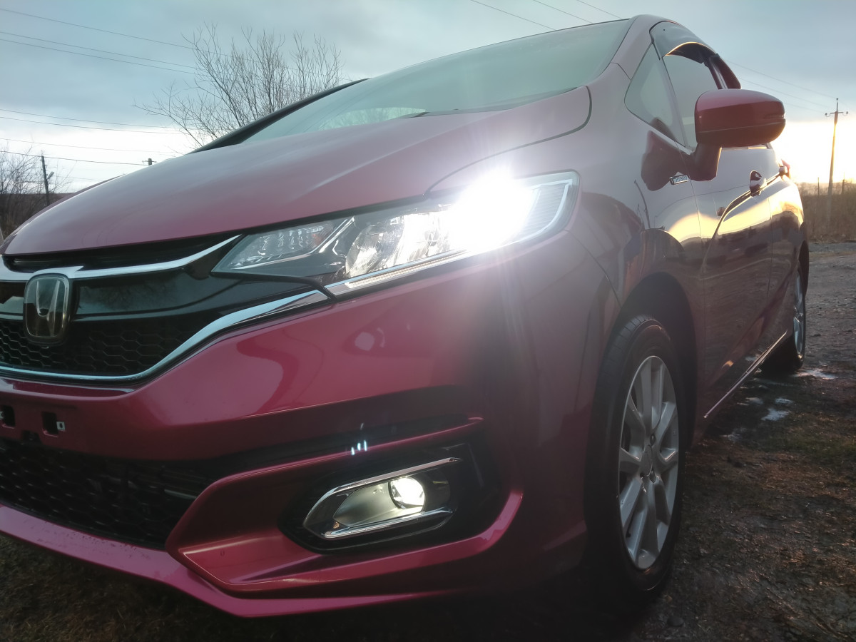 Honda Fit Hybrid L Honda Sensing  / AutoFuji