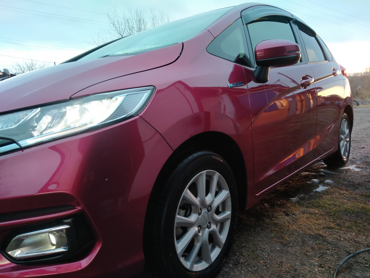 Honda Fit Hybrid L Honda Sensing  / AutoFuji