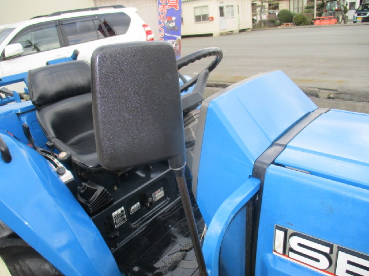 ЯПОНИЯISEKI LandLeader 215 / AutoFuji