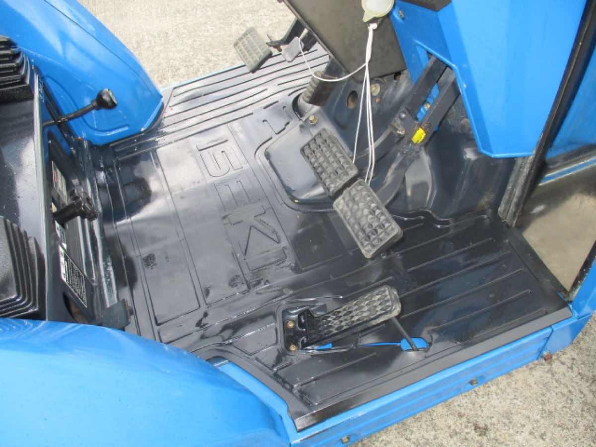 ЯПОНИЯISEKI LandLeader 215 / AutoFuji