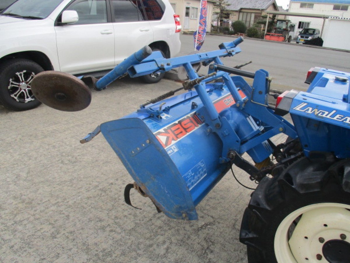 ЯПОНИЯISEKI LandLeader 215 / AutoFuji