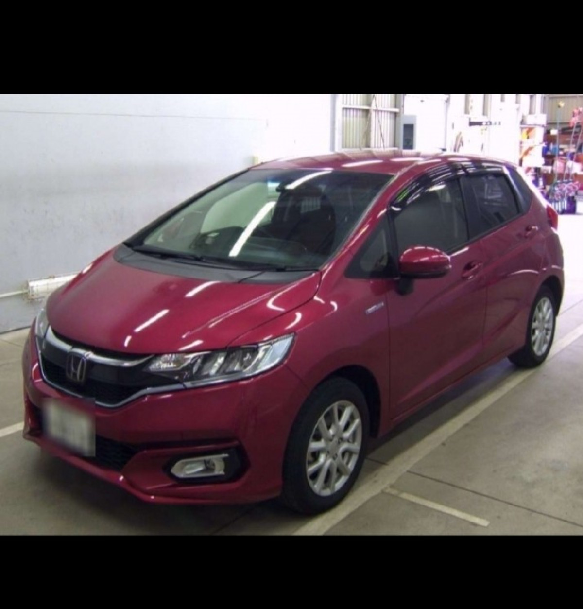 Honda Fit Hybrid L Honda Sensing / Autofuji.com - автомобили с аукционов  Японии